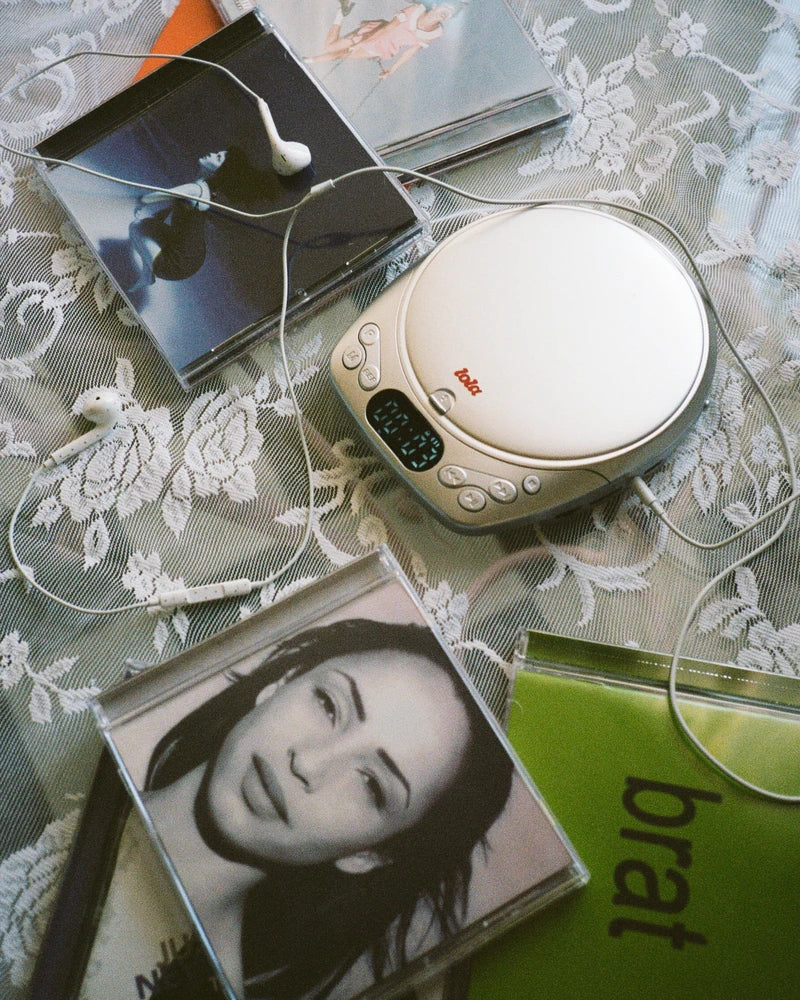 Lola Portable CD Player