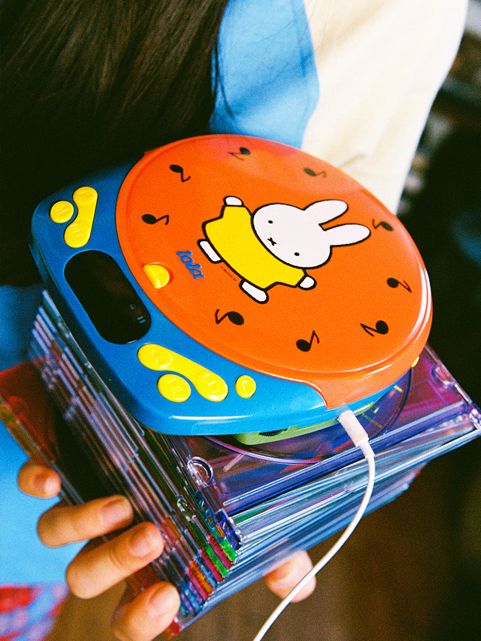 Lola | The World's Cutest Digital Camera.